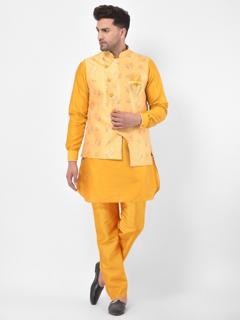 

SG RAJASAHAB Men Yellow Solid Kurta with Pyjamas and Jacket
