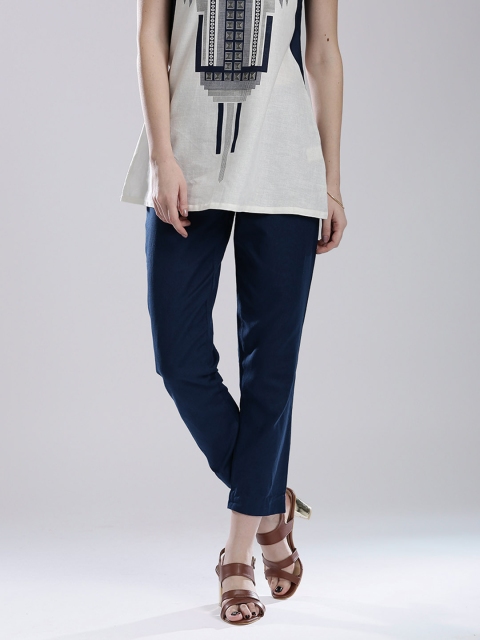 

W Navy Cropped Casual Trousers, Navy blue