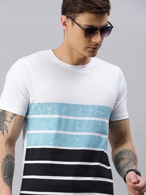 

Roadster Men White Striped Round Neck T-shirt