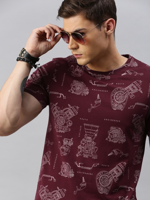 

Roadster Men Magenta Printed Round Neck T-shirt