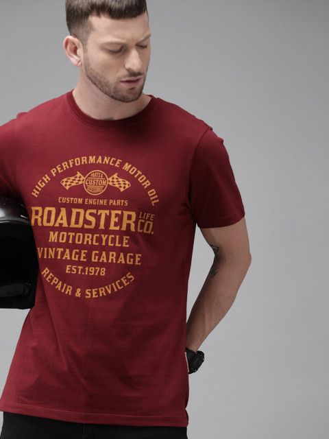 

Roadster Men Maroon Printed Round Neck T-shirt