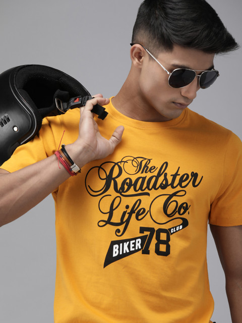 

Roadster Men Mustard Yellow Printed Round Neck T-shirt