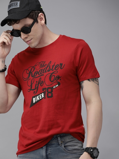 

Roadster Men Red Brand Logo Printed Round Neck Pure Cotton T-shirt