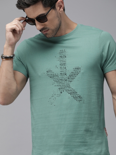 

The Roadster Lifestyle Co Men Mint Green Black Pure Cotton Printed Round Neck Pure Cotton T-shirt