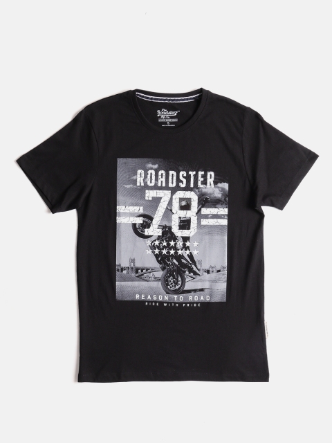 

The Roadster Lifestyle Co Men Black White Printed Pure Cotton T-shirt