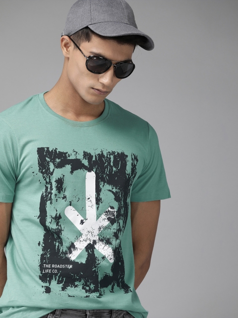 

Roadster Men Blue Printed Round Neck T-shirt
