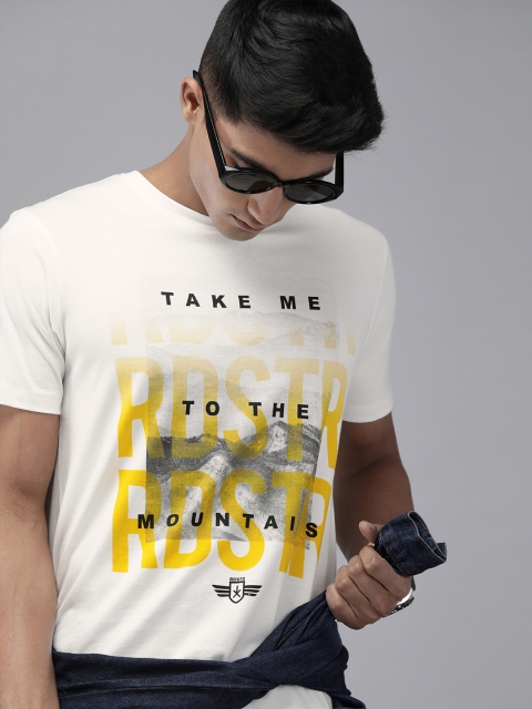

Roadster Men White & Yellow Printed Round Neck T-shirt