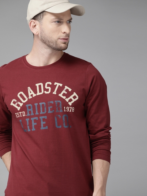 

Roadster Men Maroon Printed Round Neck T-shirt