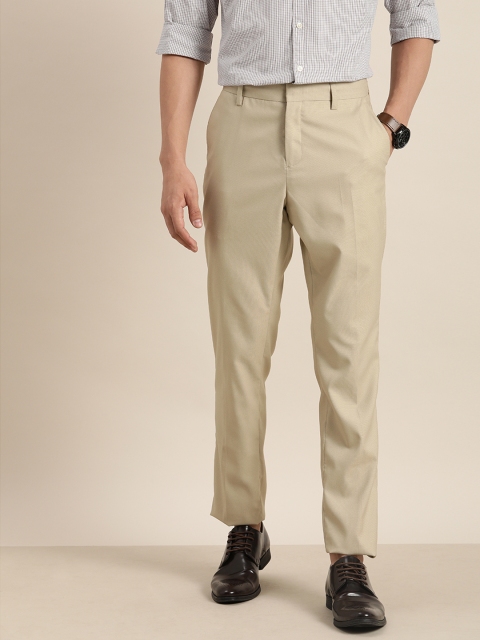 

INVICTUS Men Beige Slim Fit Solid Regular Trousers