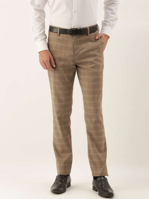 

INVICTUS Men Beige Checked Formal Trousers