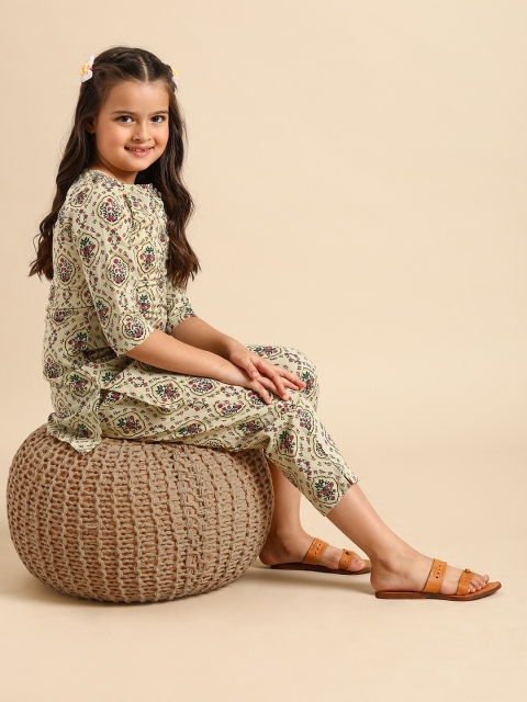 

House of Pataudi Girls Green & Pink Rozana Floral Printed Kurta with Trousers