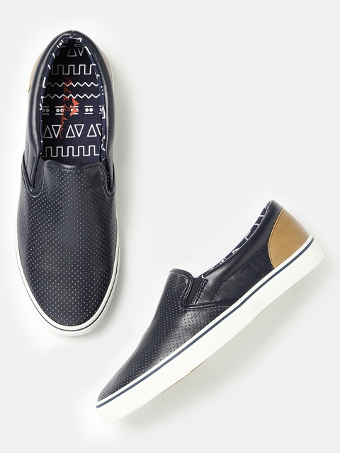 

Mast & Harbour Men Navy Perforated Slip-Ons, Navy blue