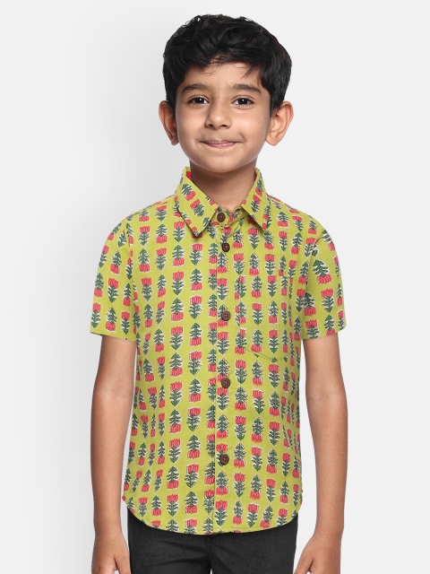 

Lil Peacock Boys Green Regular Fit Printed Casual Cotton Shirt