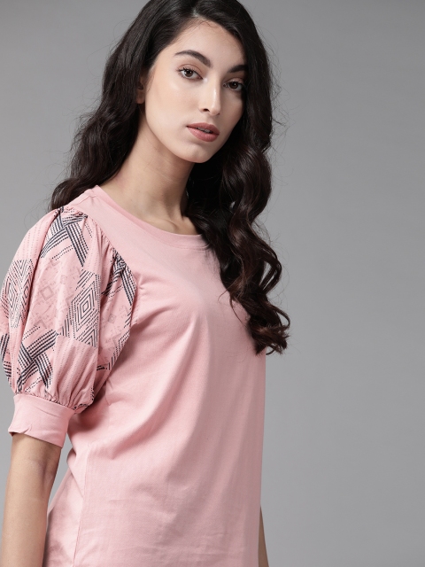 

The Roadster Lifestyle Co Pink Puff Sleeves Regular Top
