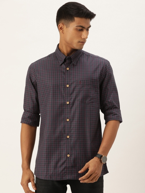 

Burnt Umber Men Black & Pink Slim Fit Checked Casual Shirt
