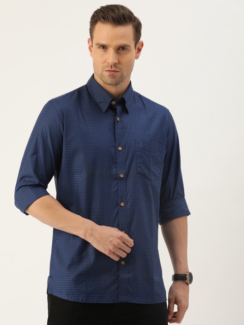 

Burnt Umber Men Navy Blue Comfort Regular Fit Solid Casual Shirt
