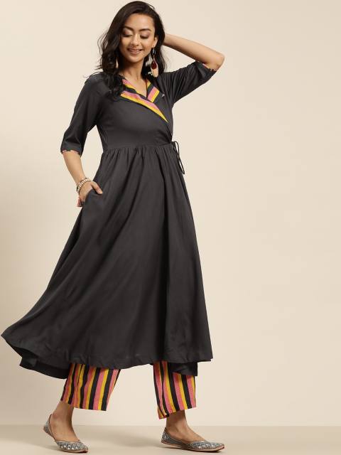 

Sangria Women Charcoal Grey & Pink Solid Anarkali Kurta with Striped Palazzos