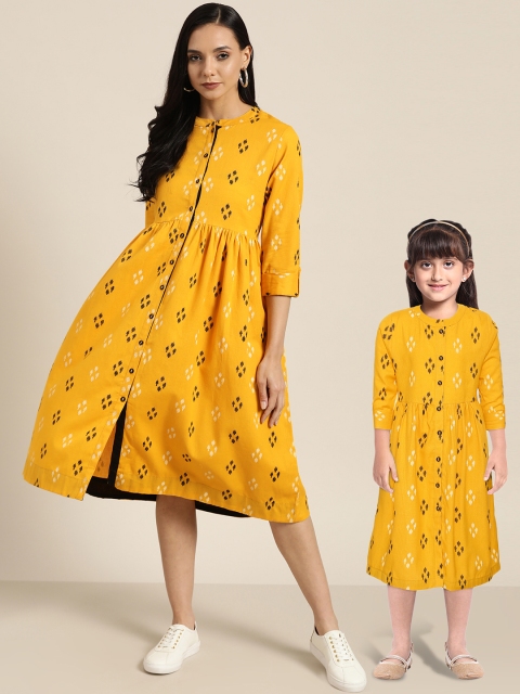 

Sangria Women Mustard Yellow & Black Printed A-Line Dress