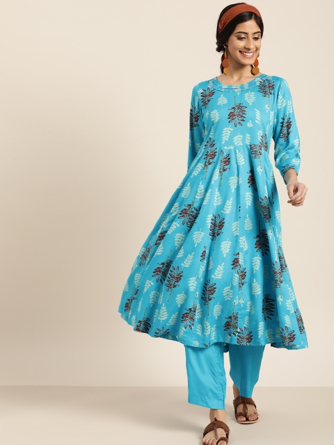 

Sangria Women Blue & Off-White Printed Kurta with Palazzos