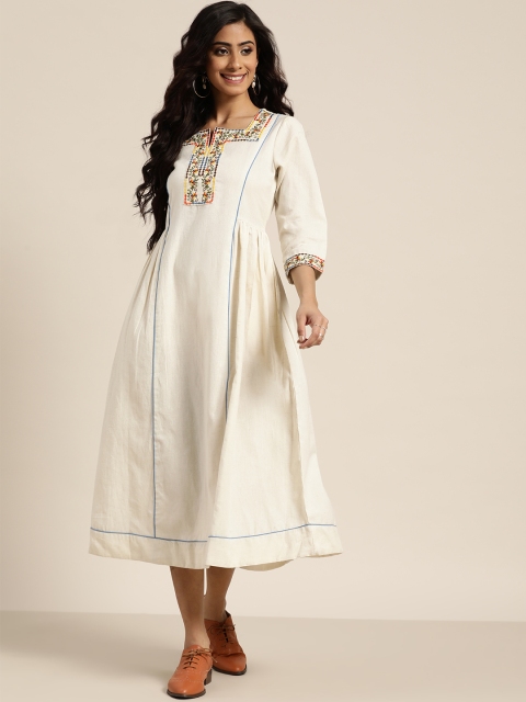 

Sangria Women Off-White Solid Panelled A-Line Dress