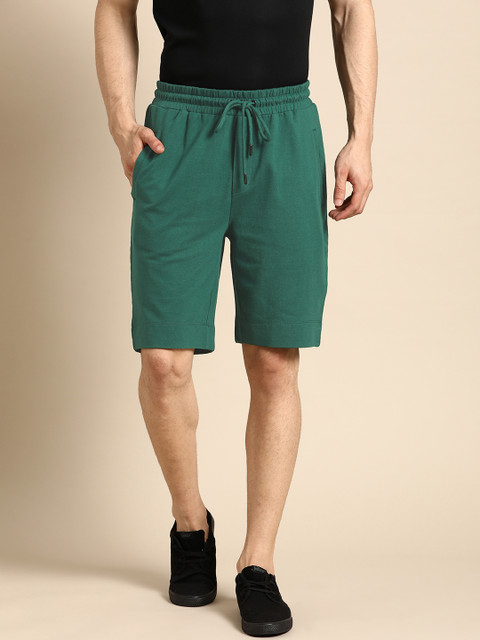 

ether Men Green Pure Cotton Solid Regular Fit Shorts