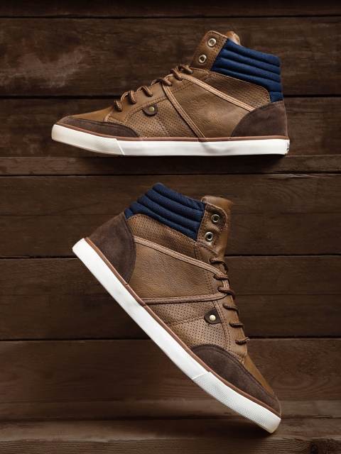 

Roadster Men Brown Perforated High-Top Sneakers