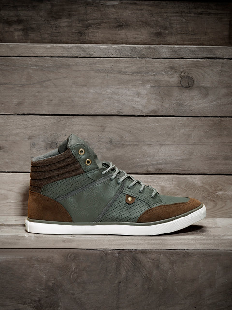 

Roadster Men Grey & Brown Colourblocked High-Top Sneakers