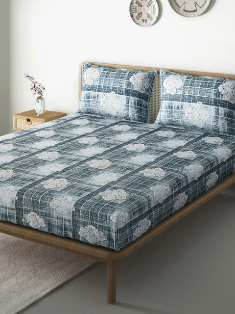 

Aura Green & Blue Ethnic Motifs 120 TC 130 GSM Cotton 1 Queen Bedsheet & 2 Pillow Covers