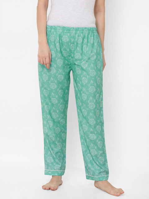 

FashionRack Women Green & White Printed Lounge Pants