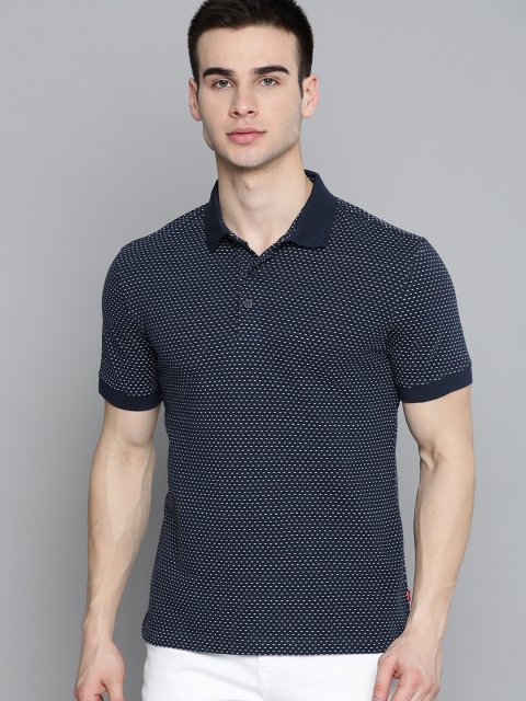 

Levis Men Navy White Pure Cotton Slim Fit Self-Design Polo Collar Pure Cotton T-shirt, Navy blue