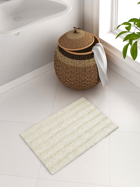 

SPACES Swift Dry Off-White Self-Striped Rectangular Bath Rug