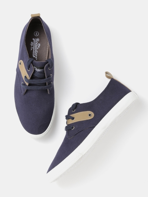 

Roadster Men Navy Casual Shoes, Navy blue