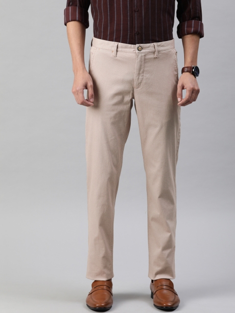 

Louis Philippe Sport Men Beige Tapered Fit Printed Chinos
