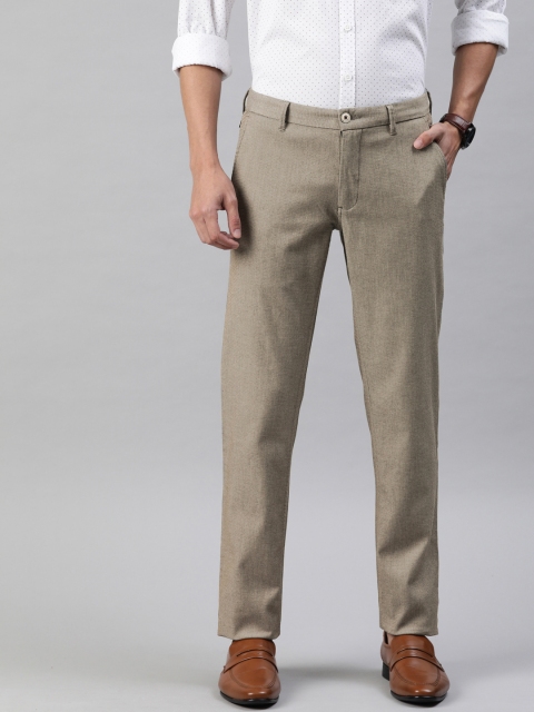 

Louis Philippe Sport Men Cream-Coloured Tapered Fit Self Design Chinos