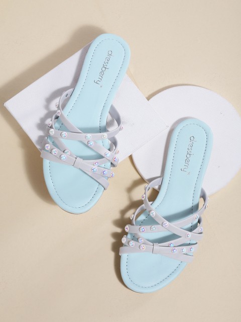 

DressBerry Women Grey & White Beaded Strappy Open Toe Flats