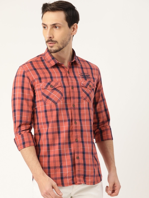 

RED & BLUE Men Rust Red & Navy Blue Pure Cotton Slim Fit Checked Casual Shirt