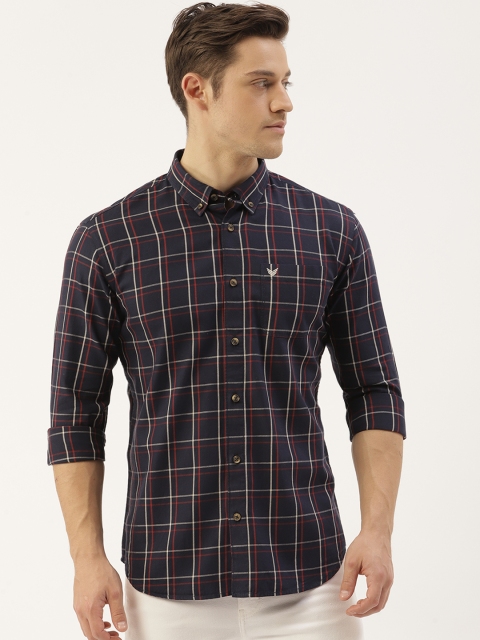 

RED & BLUE Men Navy Blue & Red Slim Fit Checked Casual Shirt