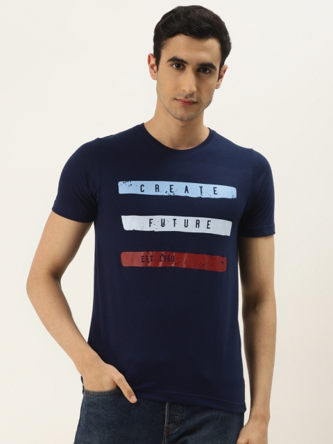 

RED & BLUE Men Navy Blue & Maroon Printed Round Neck T-shirt