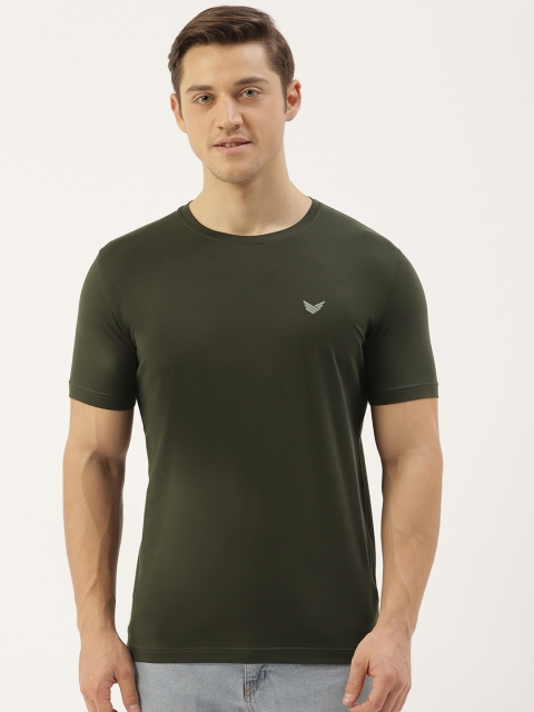 

RED & BLUE Men Green Solid Pure Cotton Round Neck T-shirt