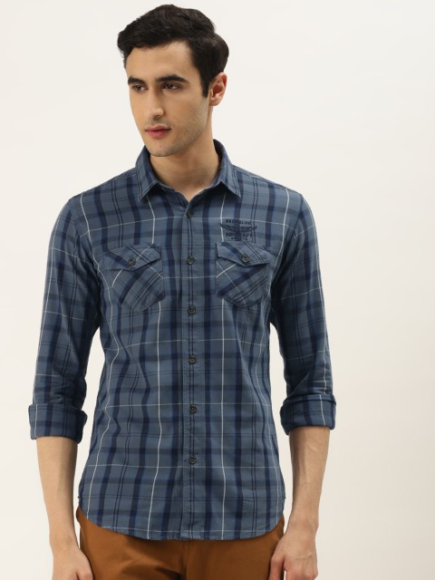 

RED & BLUE Men Blue Slim Fit Checked Pure Cotton Casual Shirt
