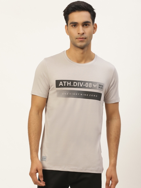 

RED & BLUE Men Grey Printed Pure Cotton Round Neck T-shirt, Beige