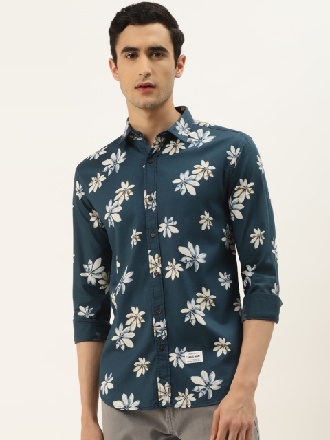 

RED & BLUE Men Teal Blue & Off-White Slim Fit Floral Printed Pure Cotton Casual Shirt