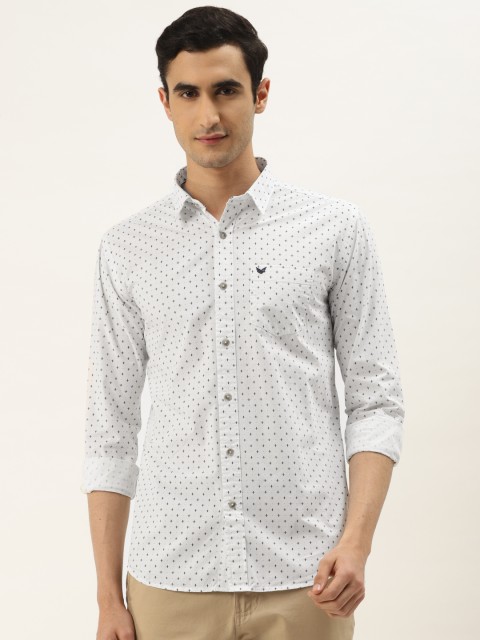 

RED & BLUE Men White & Navy Blue Slim Fit Printed Pure Cotton Casual Shirt