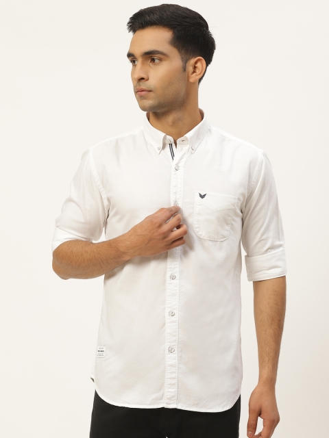 

RED & BLUE Men White Regular Fit Solid Pure Cotton Casual Shirt
