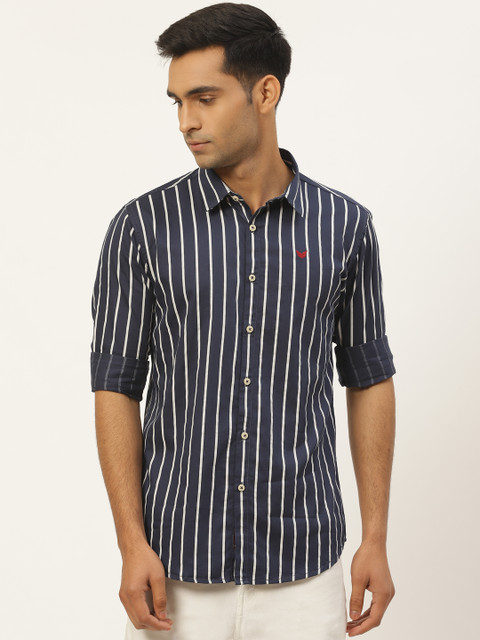 

RED & BLUE Men Navy Blue Regular Fit Striped Casual Shirt
