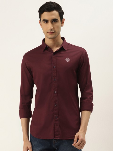 

RED & BLUE Men Burgundy Regular Fit Solid Knitted Pure Cotton Casual Shirt
