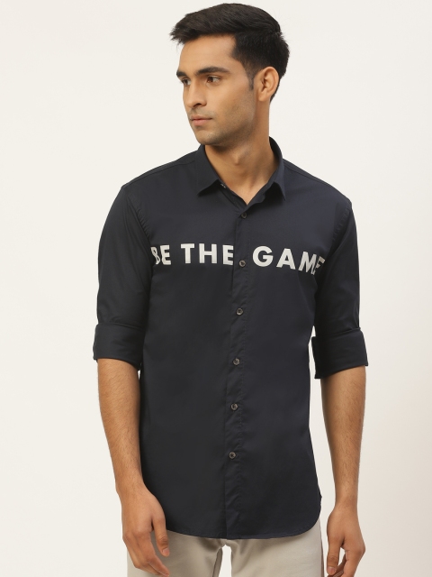 

RED & BLUE Men Navy Blue & White Pure Cotton Knitted Regular Fit Solid Casual Shirt
