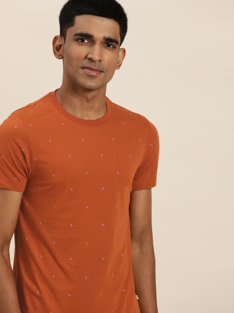 

INVICTUS Men Rust Orange Pure Cotton Disty Print T-shirt