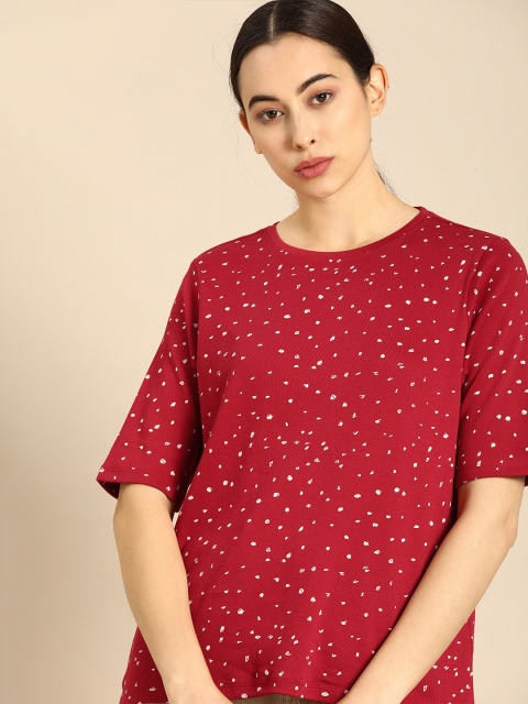 

ether Women Red & White Printed Round Neck T-shirt