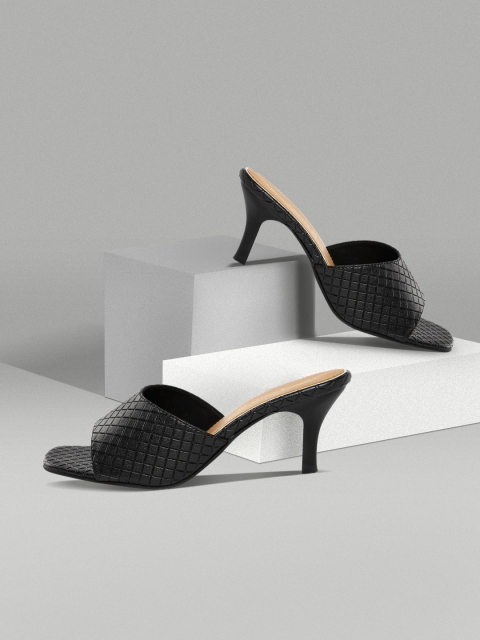 

DressBerry Black Textured Slim Heels